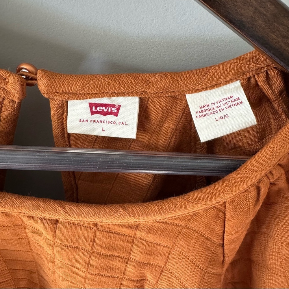 LEVIS Cait Puff-Sleeve Blouse Burnt Orange Size Large - Picture 7 of 16